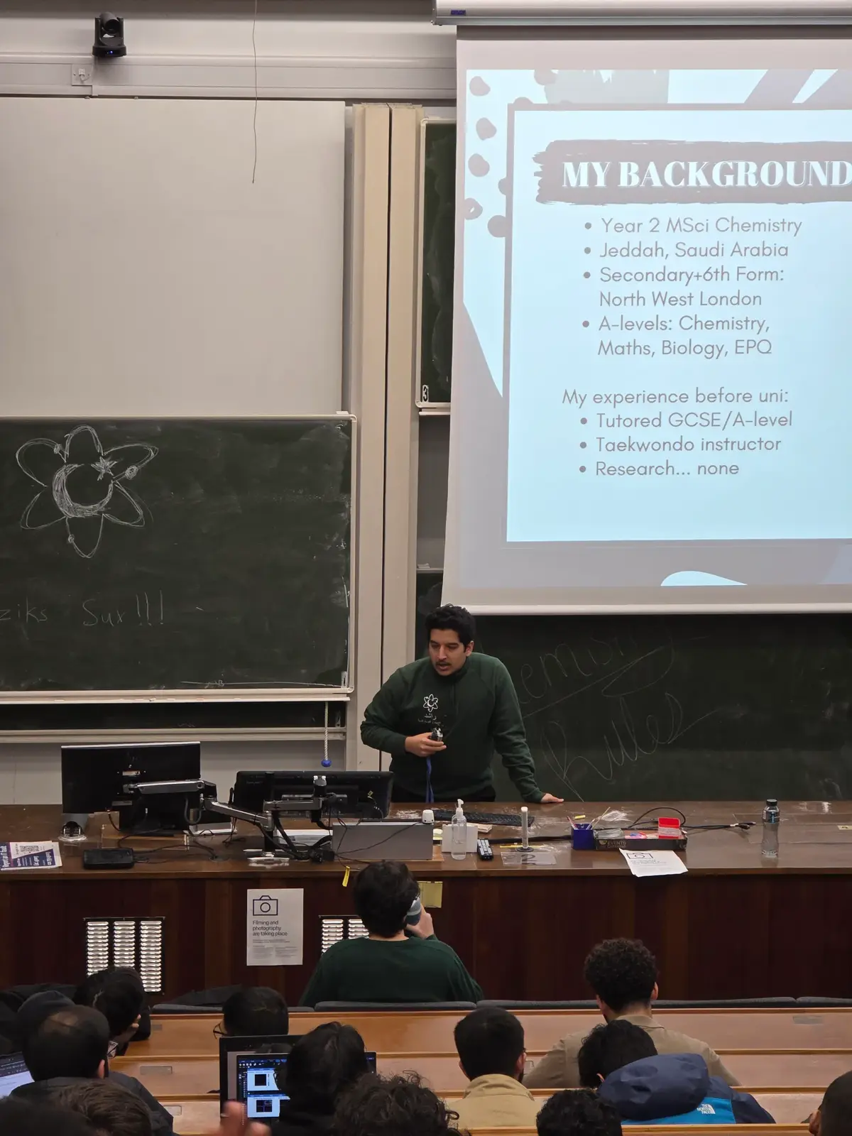 Students at a STEM Muslims tutorial session
